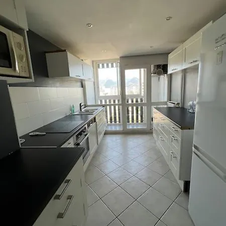 3 A Pont De Claix Apartment